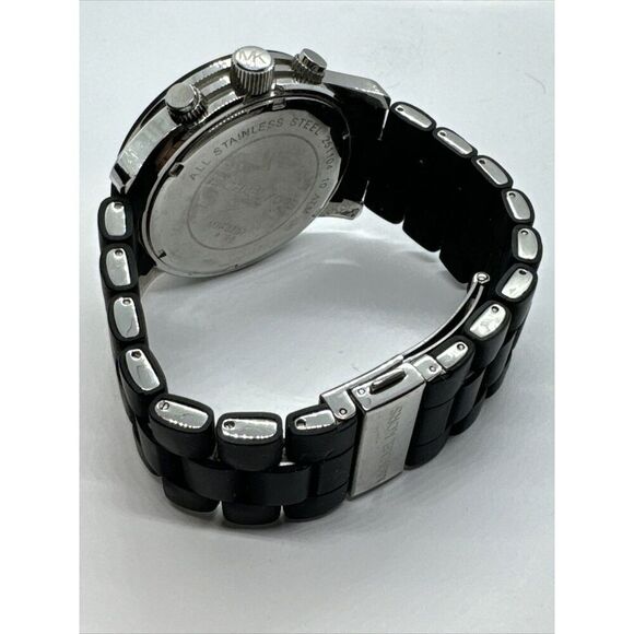 Michael Kors Runway MK8107 Men Analog Black Chronograph Dial Quartz Watch JNA836 main image 4